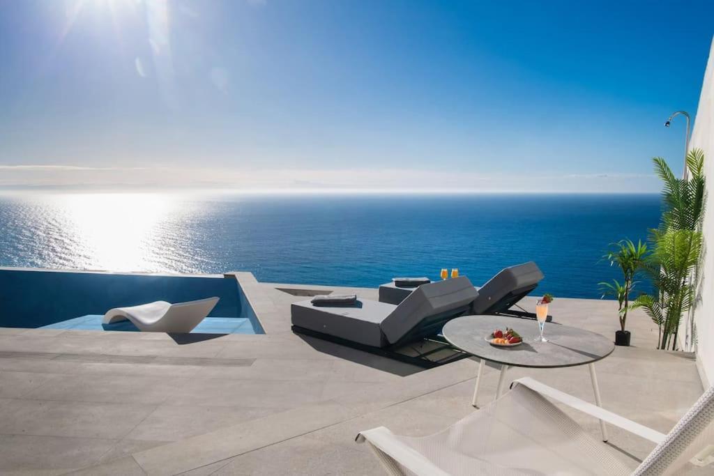 Villa Aelliades *