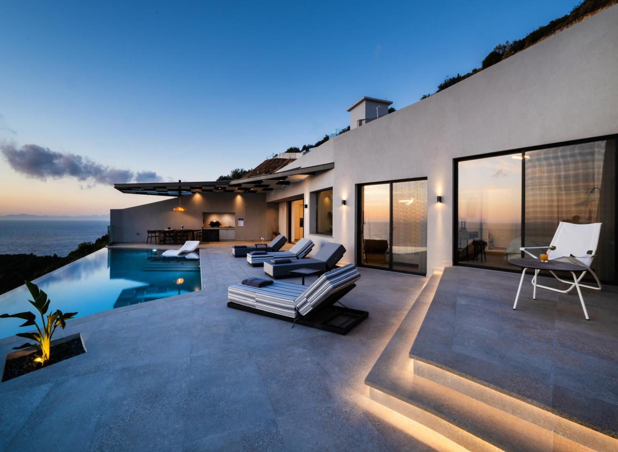 Aelliades Villa