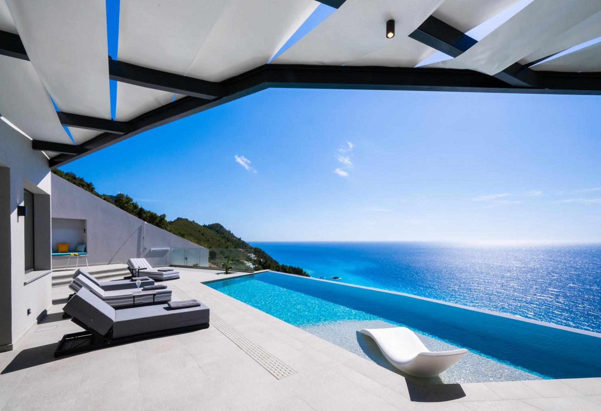 Villa Aelliades